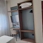 מלון Hdomus 3*