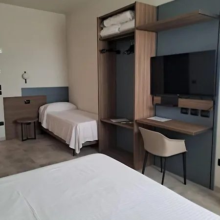 Hdomus ホテル ノガローレ・ロッカ