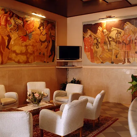 Hdomus 3* ノガローレ・ロッカ