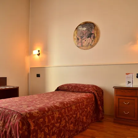 Hdomus 3* ノガローレ・ロッカ