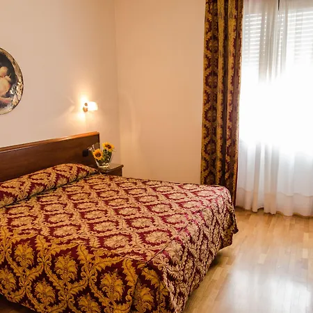 Hdomus 3* ノガローレ・ロッカ