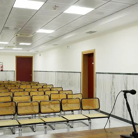 Hdomus 3* ノガローレ・ロッカ