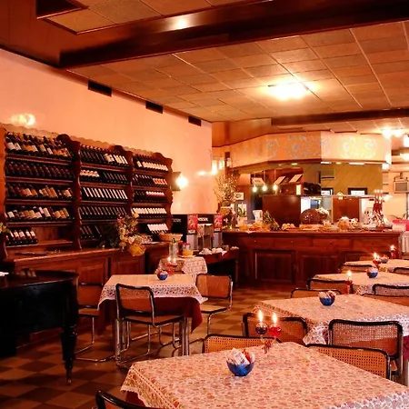 Hotel Hotel Hdomus Nogarole Rocca